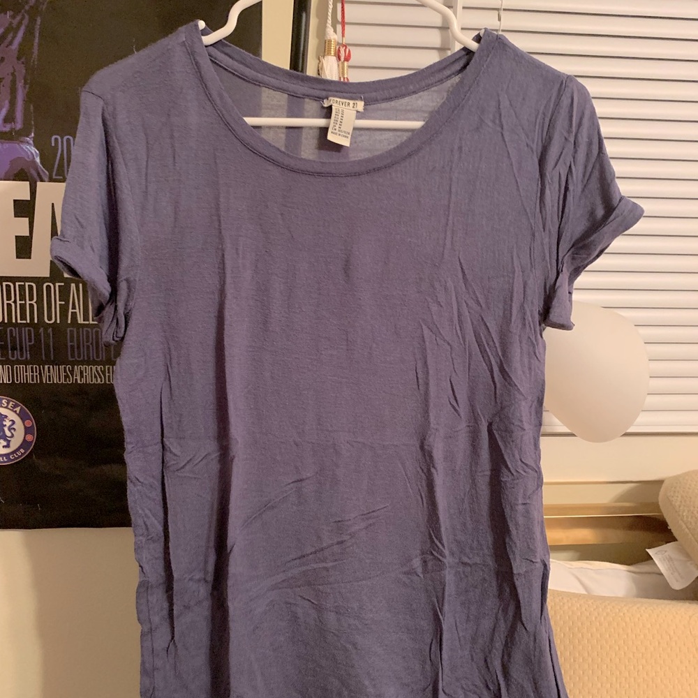 Forever 21 tee
